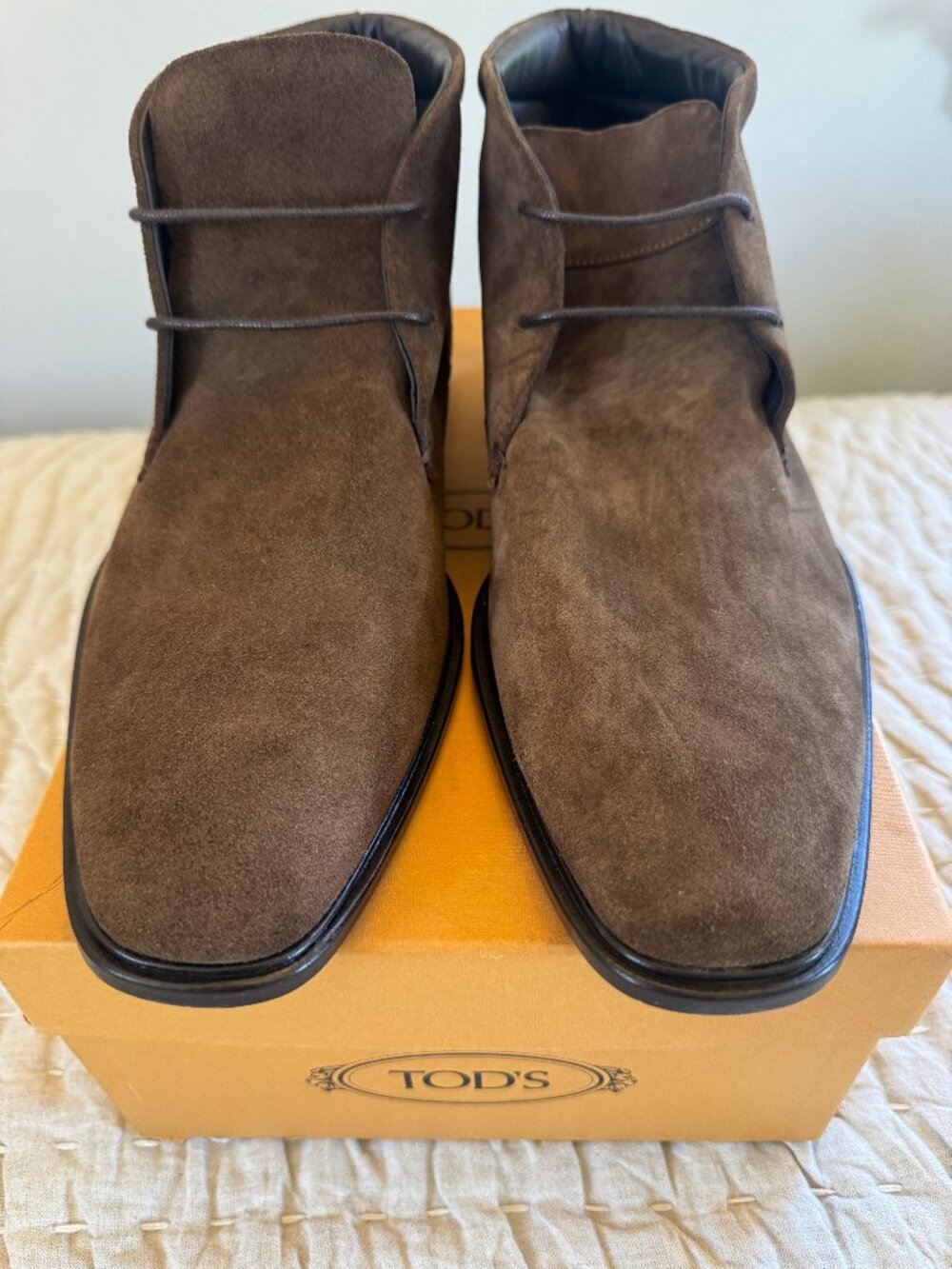 Tod's Suede Desert Chukka Boots in Brown - NWOT